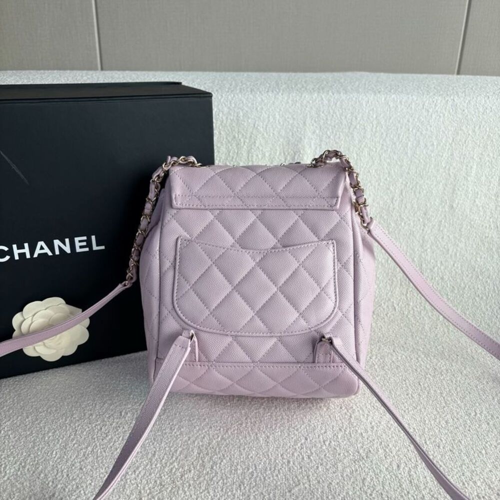 Chanel Women Pre-Loved Bag Very Good Condition - Picture 3 of 9